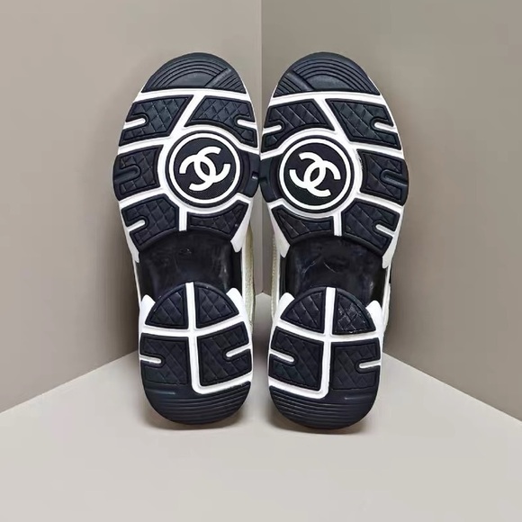 Authentic CHANEL Cream and Black Athletic Shoes - Picture 5 of 6